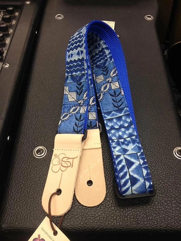 Cheapest 💯 Empire Guitars Sherrin's Threads Ocean Tapa 1.5" Ukulele Strap *Free Shipping In The USA* Accessories 🌟 1 Empire Guitars Sherrin's Threads Ocean Tapa 1.5" Ukulele Strap *Free Shipping In The USA* Accessories