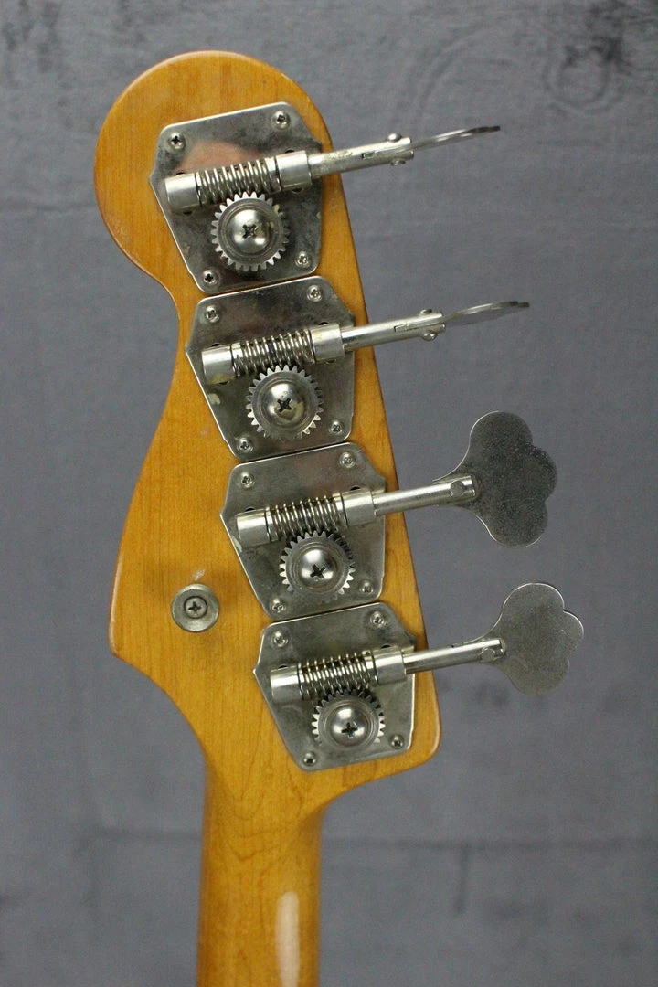 Discount ✔️ Empire Guitars 2001 Fender American Vintage '62 Reissue Jazz Bass 😍 6 Empire Guitars 2001 Fender American Vintage '62 Reissue Jazz Bass