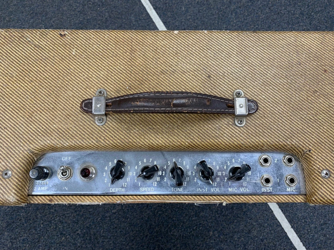 Budget โญ Empire Guitars 1959 Fender Tremolux Amps ๐ 3 Empire Guitars 1959 Fender Tremolux Amps