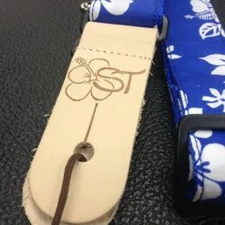 Empire Guitars Accessories Sherrin's Threads Blue Hibiscus 1.5