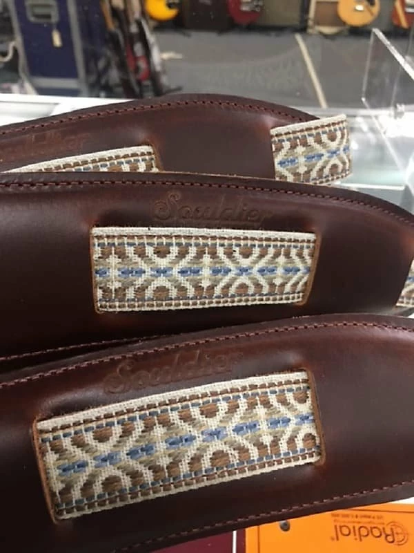 Top 10 ๐คฉ Empire Guitars Souldier "Laredo Tundra" Leather Saddle Guitar Strap *Free Shipping In The USA* ๐ 3 Empire Guitars Souldier "Laredo Tundra" Leather Saddle Guitar Strap *Free Shipping In The USA*