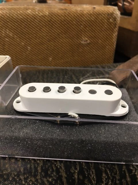 Brand new ๐ Empire Guitars Seymour Duncan Single Coil Stratocaster Pickup Used Accessories ๐ 1 Empire Guitars Seymour Duncan Single Coil Stratocaster Pickup Used Accessories