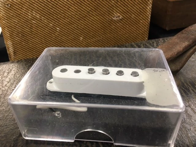 Brand new ๐ Empire Guitars Seymour Duncan Single Coil Stratocaster Pickup Used Accessories ๐ 4 Empire Guitars Seymour Duncan Single Coil Stratocaster Pickup Used Accessories